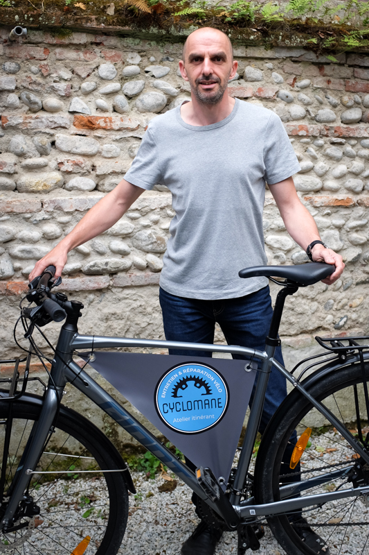 Portrait de Cyclomane, réparateur vélo à Toulouse